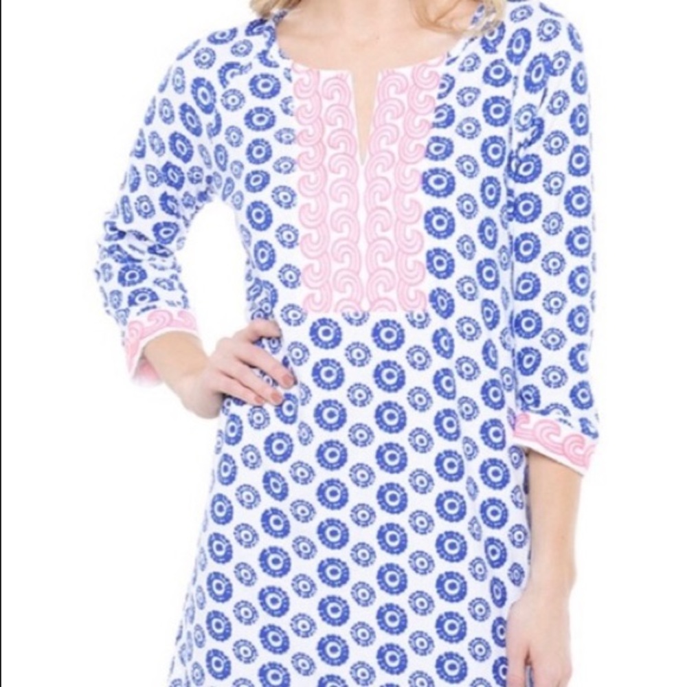 Vineyard vines terry cloth cover up